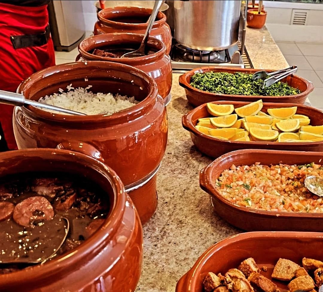 C&M Buffet Premium